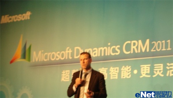 微軟商務解決方案事業(yè)部亞太區(qū)總經(jīng)理Adrian Johnston